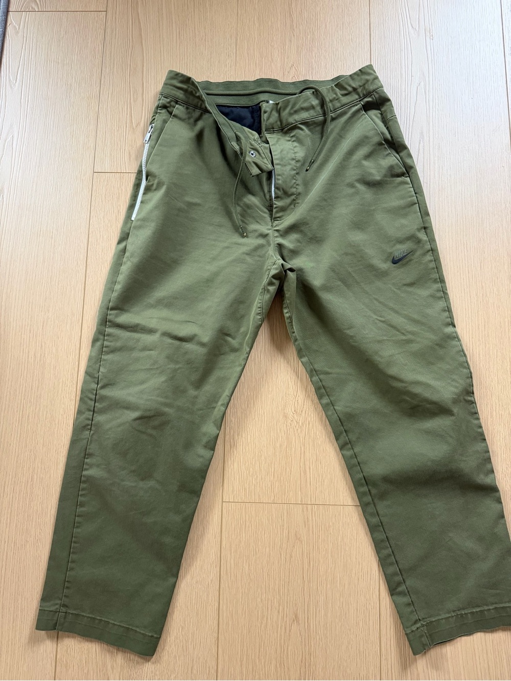 Nike Women’s Sportswear Olive Green Athletic Pants